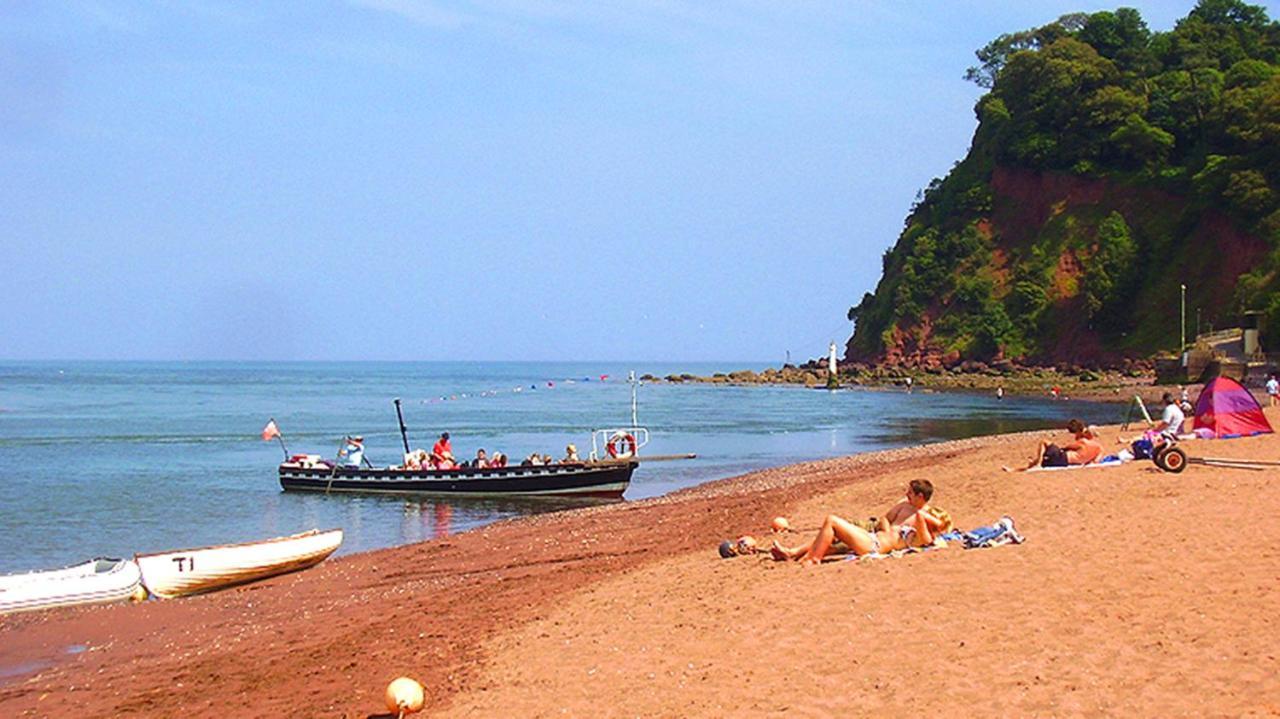 Beautiful Seaside One Bedroom Apartment แชลดอน ภายนอก รูปภาพ